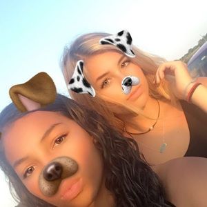 Meet your Posher, Ella